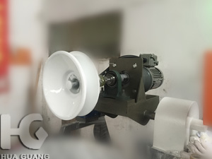 絕緣子浸涂/噴涂設(shè)備解決方案:平面往復(fù)機(jī)噴涂線(xiàn)